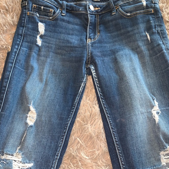 Dark Denim Distressed Hollister Skinny Jeans - Picture 3 of 5